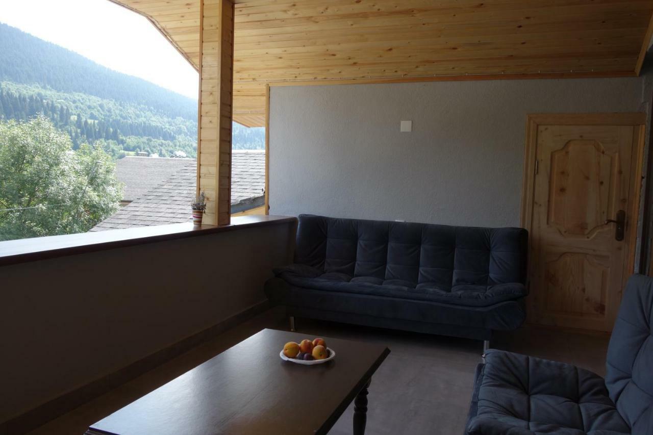 Guest House 26 Mestia Exterior foto